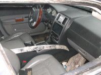 Chrysler 300C 2004 - Автомобиль на запчасти