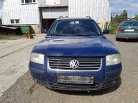 Volkswagen Passat 2003 - Автомобиль на запчасти