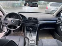 BMW 5 (E39) 2002 - Автомобиль на запчасти