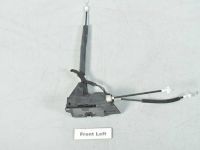 Land Rover Discovery Замок двери, левый (передний) Запчасть код: LR070438
Тип кузова: Linnamaastur
