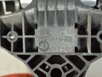 Land Rover Discovery Ручка наружная, левый (задний) Запчасть код: LR061201
Тип кузова: Linnamaastur