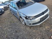 Volkswagen Jetta 2013 - Автомобиль на запчасти
