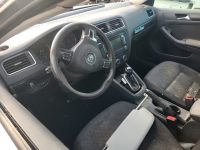 Volkswagen Jetta 2013 - Автомобиль на запчасти
