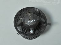 Mercedes-Benz A (W169) вентилятор салона Запчасть код: A1698200642 -> A1698200397
Тип ку...