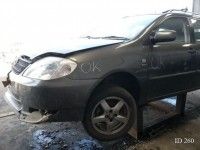 Toyota Corolla 2004 - Автомобиль на запчасти