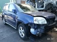 Nissan X-Trail 2001 - Автомобиль на запчасти