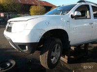 Dacia Duster 2013 - Автомобиль на запчасти