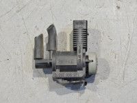 Volkswagen Touareg Solenoid klapp Запчасть код: 1K0906283A
Тип кузова: Maastur