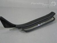 Toyota Avensis (T25) Коврик порог / cтупенька, правый задняя(универс.) Запчасть код: 67917-05050
Тип кузова: Universaal