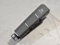 Volkswagen Golf 7 Ohjauspaneeli painikkeilla Запчасть код: 5G1927137M  WZU
Тип кузова: 5-ust...