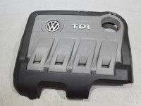 Volkswagen Tiguan Колпак двигателя (2.0 дизель) Запчасть код: 03L103925R
Тип кузова: Linnamaastur