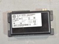 Volkswagen Golf 7 Блок управления онлайн-сервисами Запчасть код: 5QE035284A
Тип кузова: 5-ust luuk...