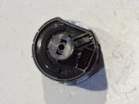 Volkswagen Golf 7 Esitulede lüliti Запчасть код: 5G0941431BE WZU
Тип кузова: 5-ust...