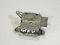 Volkswagen Golf 5 Шаговый двигатель печки Запчасть код: 1K1907511C
Тип кузова: 5-ust luuk...