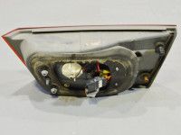 Hyundai Sonata (NF) Задний фонарь (на люке), левый Запчасть код: 92403-3K020
Тип кузова: Sedaan