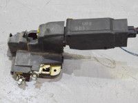 Mitsubishi Carisma 1995-2004 Замок двери, правый (передний) Запчасть код: MR912016