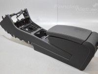Volkswagen Passat CC / CC Консоль панели приборов Пол Запчасть код: 3AB863243 1QB
Тип кузова: Sedaan