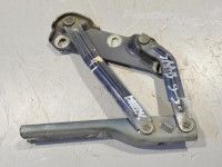 Saab 9-5 1997-2010 Петля капота, правый Запчасть код: 4852885