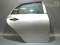 Toyota Corolla Ручка наружная, правый (задний) Запчасть код: 69203-02160
Тип кузова: Sedaan