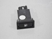 Toyota Avensis (T25) 2003-2008 Открытий крышки топливного переключатель Запчасть код: 84841-05010