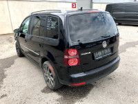 Volkswagen Touran 2009 - Автомобиль на запчасти