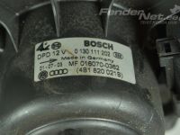 Audi A6 (C5) Вентилятор печки Запчасть код: 4B1820021B
Тип кузова: Universaal...