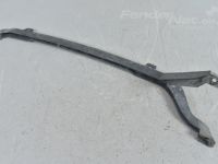 Ford Galaxy Поддержка радиатор Запчасть код: 95VW-8B096-AD
Тип кузова: Mahtuni...