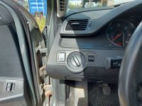 Volkswagen Passat 2006 - Автомобиль на запчасти
