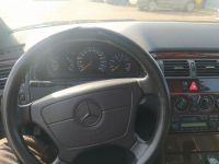 Mercedes-Benz E (W210) 1997 - Автомобиль на запчасти