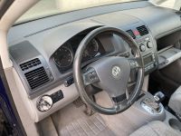 Volkswagen Touran 2005 - Автомобиль на запчасти