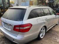 Mercedes-Benz E (W212) 2012 - Автомобиль на запчасти