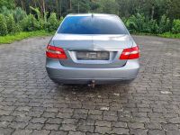 Mercedes-Benz E (W212) 2010 - Автомобиль на запчасти