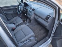 Volkswagen Touran 2004 - Автомобиль на запчасти