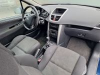 Peugeot 207 2008 - Автомобиль на запчасти