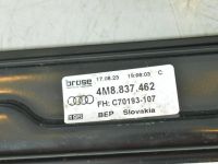 Audi Q8 2018-... Механизм стеклоподъемника, спереди слева (el.)(комп.) Запчасть код: 4M8837462
Тип кузова: Maastur