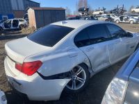 BMW 7 (F01 / F02 / F03 / F04) 2011 - Автомобиль на запчасти