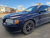 Volvo S60 2005 - Автомобиль на запчасти