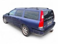 Volvo V70 2002 - Автомобиль на запчасти