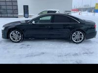 Audi A8 (D4) 2015 - Автомобиль на запчасти