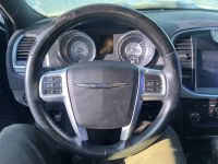 Chrysler 300 2013 - Автомобиль на запчасти