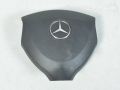 Mercedes-Benz A (W169) Подушка безопасности в руле Запчасть код: A0008607403
Тип кузова: 3-ust luu...